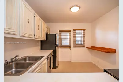 8161 SW 24th Ct #202, Davie, FL 33324 - Photo 15