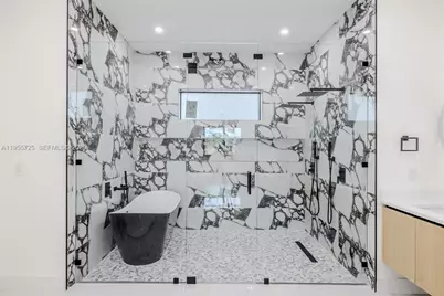 920 SE 5th Ter, Cape Coral, FL 33990 - Photo 41