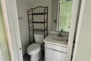 1465 SW 122nd Ave, Miami, FL 33184 - Photo 5