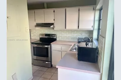 1465 SW 122nd Ave #1-19, Miami, FL 33184 - Photo 7