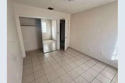 1465 SW 122nd Ave #1-19, Miami, FL 33184 - Photo 17