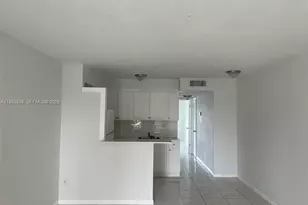 7917 West Dr, North Bay Village, FL 33141 - Photo 3