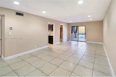 5975 NW 25th Ct #213, Sunrise, FL 33313 - Photo 3