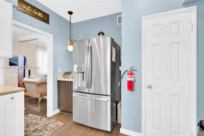 200 S Shore Dr #12, Miami Beach, FL 33141 - Photo 13