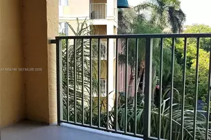 19999 E Country Club Dr, Aventura, FL 33180 - Photo 27