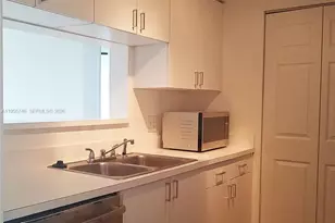 19999 E Country Club Dr, Aventura, FL 33180 - Photo 17