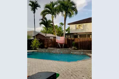 18121 SW 152nd Ct, Miami, FL 33187 - Photo 15