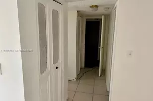 4848 NW 24th Ct, Lauderdale Lakes, FL 33313 - Photo 13