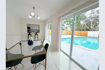 4241 Thomas St, Hollywood, FL 33021 - Photo 21