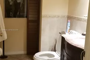 20814 San Simeon Way, Miami, FL 33179 - Photo 9