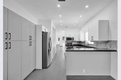 1251 Hayes St, Hollywood, FL 33019 - Photo 27