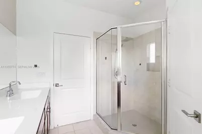 1921 SE 8th Pl, Homestead, FL 33034 - Photo 29