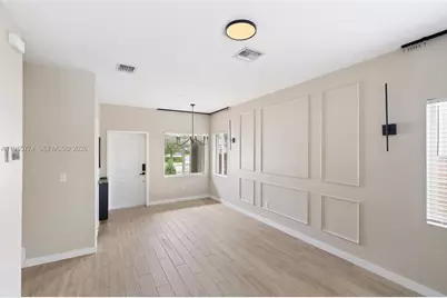 1921 SE 8th Pl, Homestead, FL 33034 - Photo 7