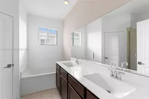 1921 SE 8th Pl, Homestead, FL 33034 - Photo 19