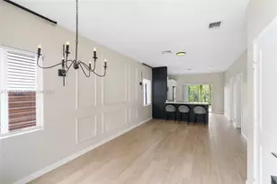 1921 SE 8th Pl, Homestead, FL 33034 - Photo 9