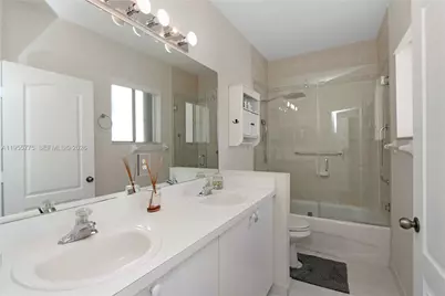 941 SW 148th Pl, Miami, FL 33194 - Photo 19