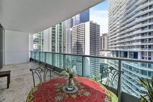 1331 Brickell Bay Dr, Miami, FL 33131 - Photo 9