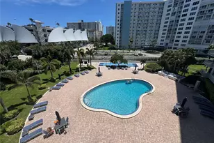 301 N Ocean Blvd, Pompano Beach, FL 33062 - Photo 31