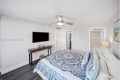 301 N Ocean Blvd #404, Pompano Beach, FL 33062 - Photo 13