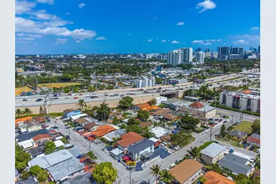 901 NW 22nd Pl, Miami, FL 33125 - Photo 41