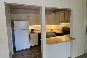 441 Pine Glen Ln, Greenacres, FL 33463 - Photo 1