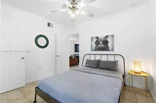 1280 NE 132nd St, North Miami, FL 33161 - Photo 21