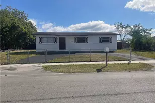 29721 SW 146th Ave, Homestead, FL 33033 - Photo 1