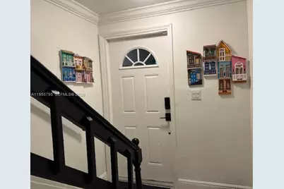 2452 Taylor St #102, Hollywood, FL 33020 - Photo 11