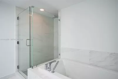 400 Sunny Isles Blvd #1704, Sunny Isles Beach, FL 33160 - Photo 29