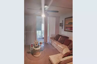 3121 NW 47th Ter #411, Lauderdale Lakes, FL 33319 - Photo 5