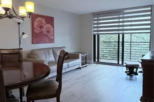 901 Colony Point Cir, Pembroke Pines, FL 33026 - Photo 15