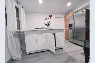 1303 Presidio Dr #6-41, Weston, FL 33327 - Photo 9