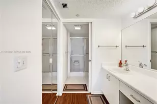 1651 SW 127th Ave, Pembroke Pines, FL 33027 - Photo 13