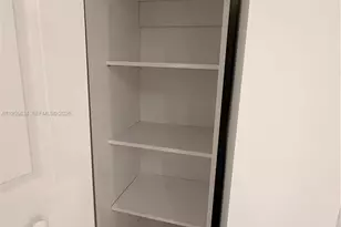 2641 N Flamingo Rd, Sunrise, FL 33323 - Photo 29