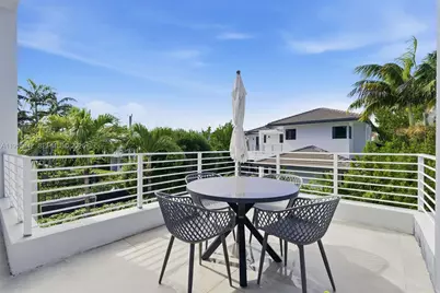 454 Fernwood Rd, Key Biscayne, FL 33149 - Photo 15