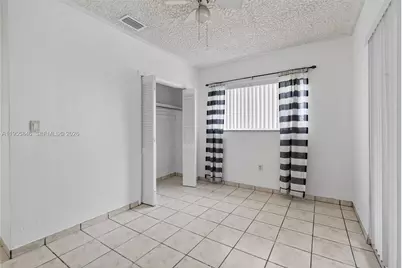 5700 NW 111th Ter, Hialeah, FL 33012 - Photo 27