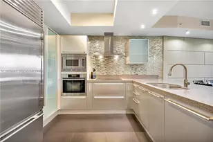 18201 Collins Ave, Sunny Isles Beach, FL 33160 - Photo 9