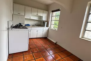 1431 SW 37th Ave, Miami, FL 33145 - Photo 9