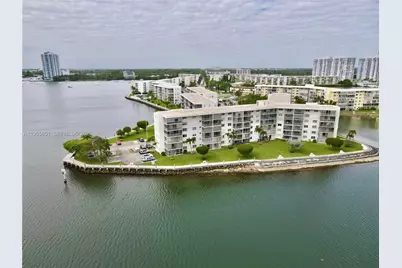 3030 Marcos Dr #T409, Aventura, FL 33160 - Photo 39