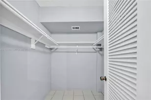 3030 Marcos Dr, Aventura, FL 33160 - Photo 21