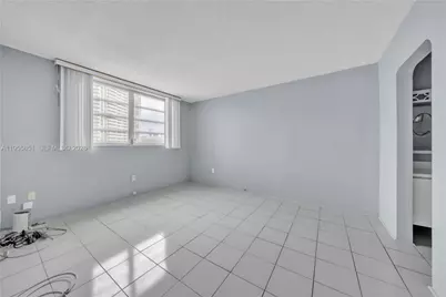 3030 Marcos Dr #T409, Aventura, FL 33160 - Photo 19