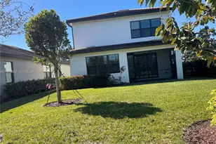 4490 Gramercy Dr, Oakland Park, FL 33309 - Photo 3