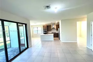 4490 Gramercy Dr, Oakland Park, FL 33309 - Photo 9