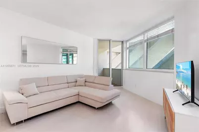 300 S Pointe Dr #907, Miami Beach, FL 33139 - Photo 5