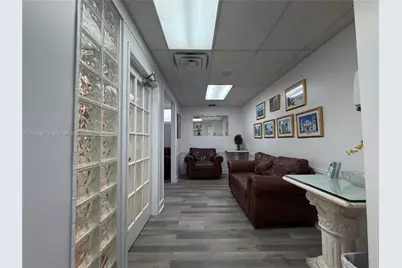 600 NW 35th Ave #201, Miami, FL 33125 - Photo 17