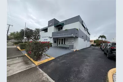 600 NW 35th Ave #201, Miami, FL 33125 - Photo 3