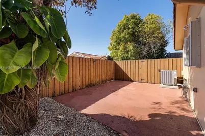 7476 SW 112th Pl, Miami, FL 33173 - Photo 43