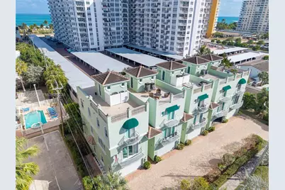 430 Sunset Dr, Pompano Beach, FL 33062 - Photo 1