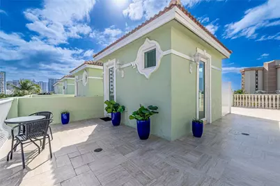 430 Sunset Dr, Pompano Beach, FL 33062 - Photo 49