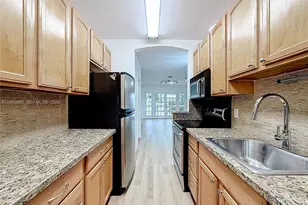 2424 SE 17th Causeway, Fort Lauderdale, FL 33316 - Photo 13